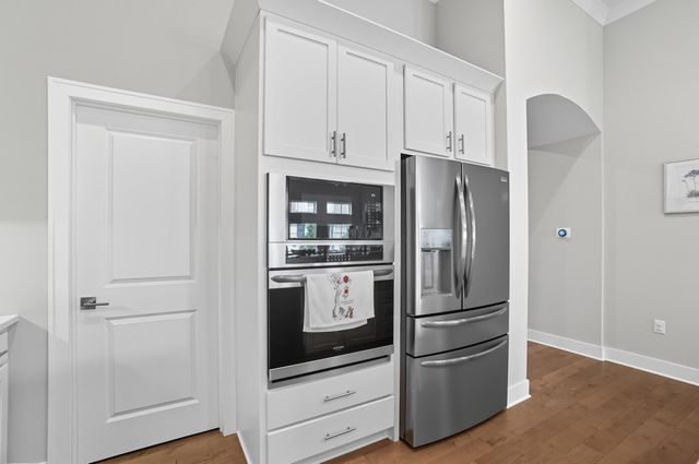 1622 Linkhorn Drive, Grove City, OH 43123