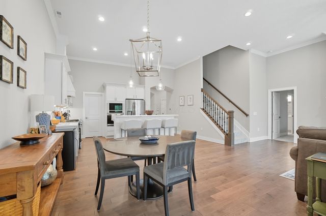 1622 Linkhorn Drive, Grove City, OH 43123