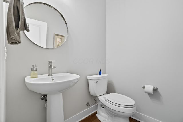 1622 Linkhorn Drive, Grove City, OH 43123