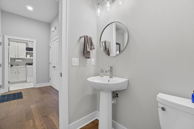 1622 Linkhorn Drive, Grove City, OH 43123