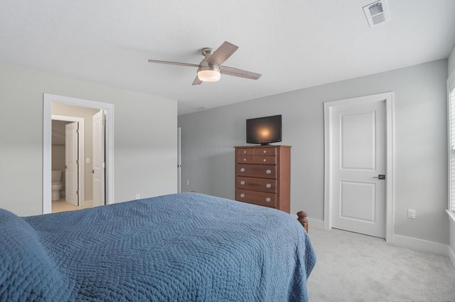 1622 Linkhorn Drive, Grove City, OH 43123