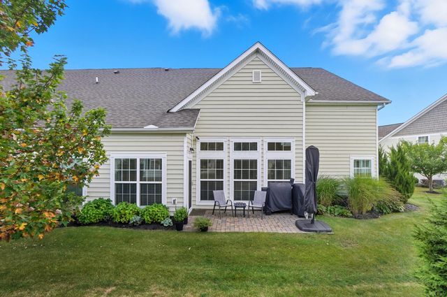 1622 Linkhorn Drive, Grove City, OH 43123