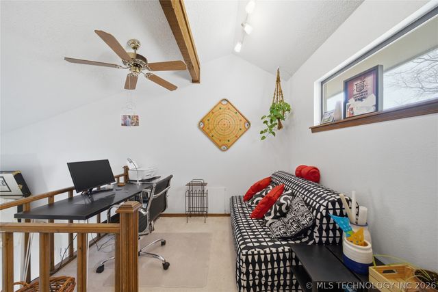 9126 S Lakewood Avenue E, Tulsa, OK 74137