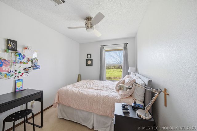 9126 S Lakewood Avenue E, Tulsa, OK 74137