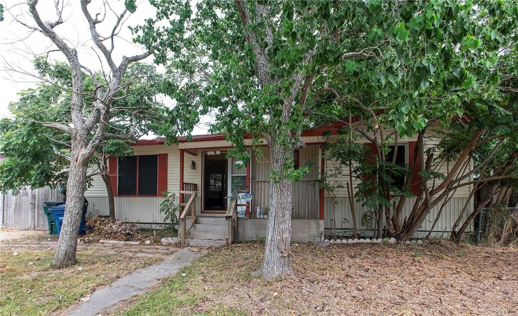 1002 Shephard Dr, Corpus Christi, TX 78412