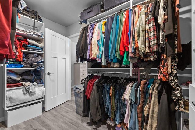 4372 LAKELAND DRIVE, Oshkosh, WI 54904