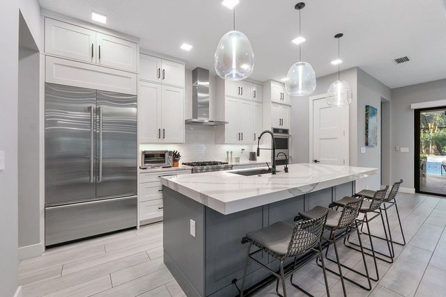 11725 Bayview Circle, Parkland, FL 33076