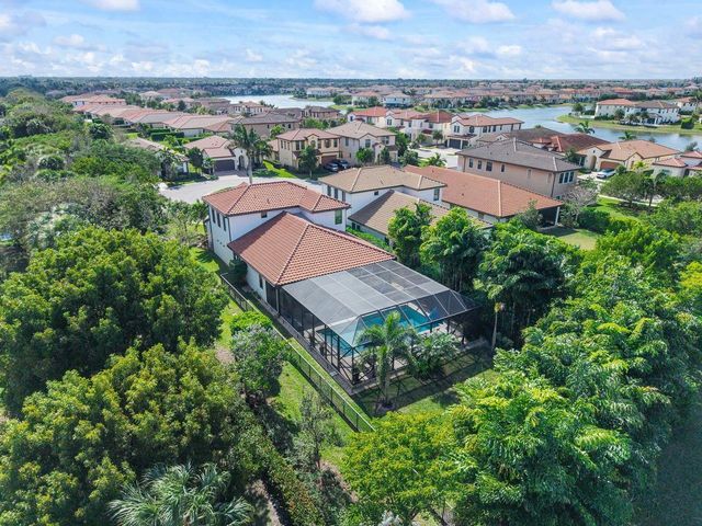 11725 Bayview Circle, Parkland, FL 33076