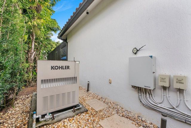 11725 Bayview Circle, Parkland, FL 33076