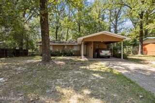 1219 Woody Drive, Jackson, MS 39212