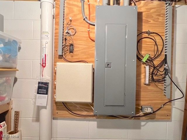 1410 Edgewood Drive, Dover, OH 44622