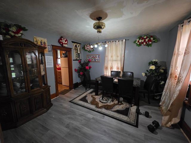 500 14th Avenue, Rock Island, IL 61201