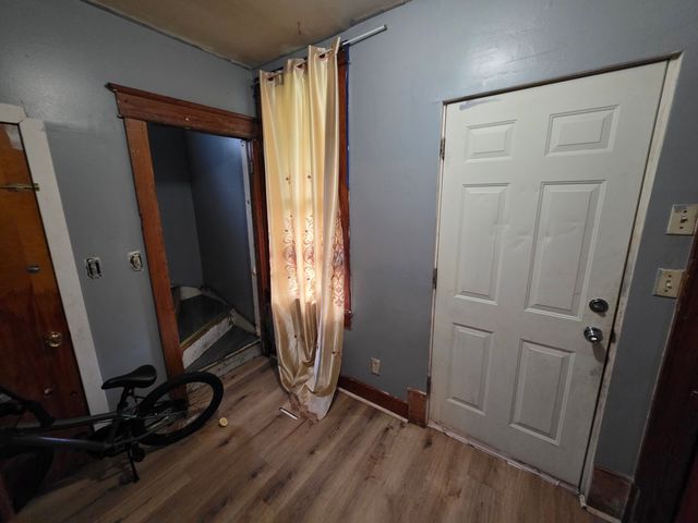 500 14th Avenue, Rock Island, IL 61201