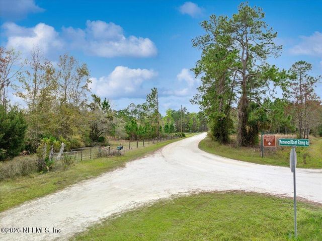 100 KENWOOD BOAT RAMP RD Road, Interlachen, FL 32148
