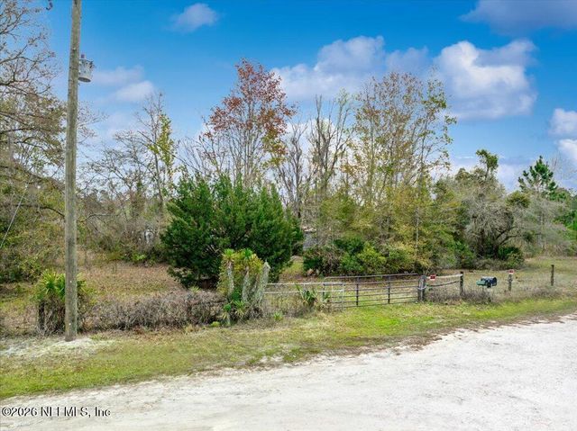 100 KENWOOD BOAT RAMP RD Road, Interlachen, FL 32148
