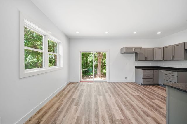 1823 N Sutton Road, Leoni Twp, MI 49202