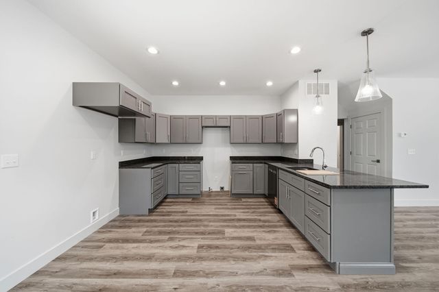 1823 N Sutton Road, Leoni Twp, MI 49202