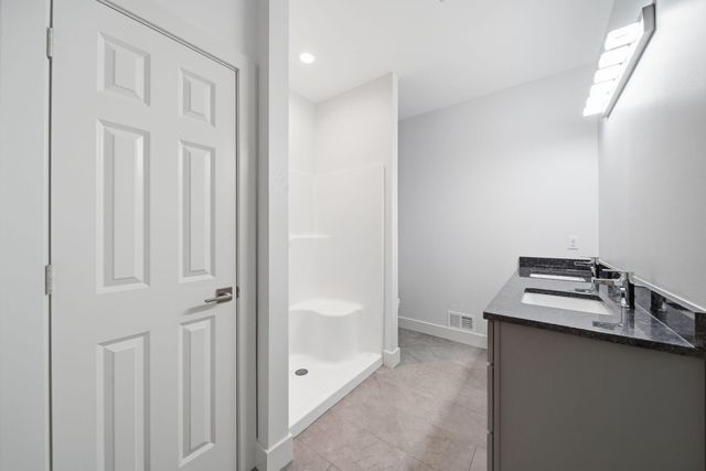 1823 N Sutton Road, Leoni Twp, MI 49202