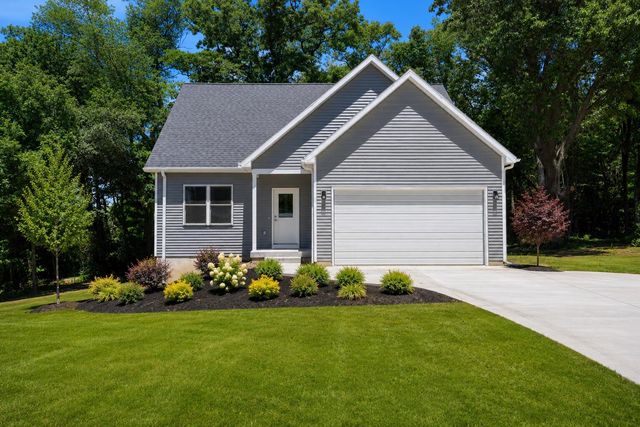 1823 N Sutton Road, Leoni Twp, MI 49202