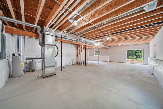 1823 N Sutton Road, Leoni Twp, MI 49202
