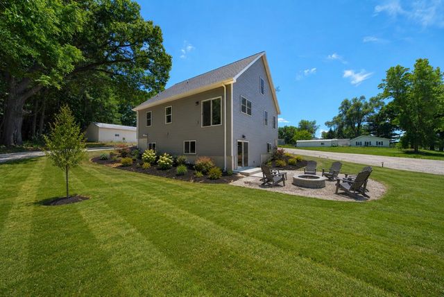 1823 N Sutton Road, Leoni Twp, MI 49202
