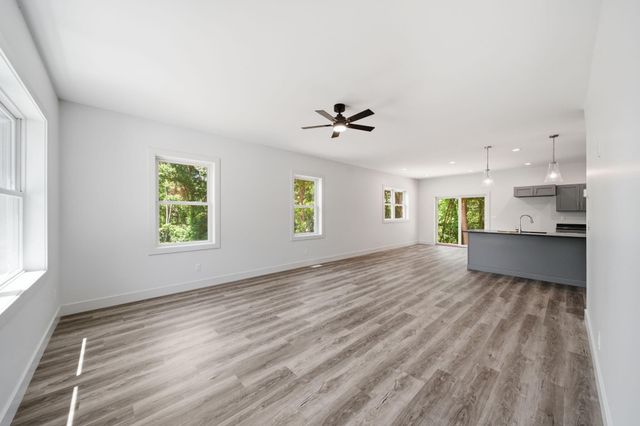 1823 N Sutton Road, Leoni Twp, MI 49202
