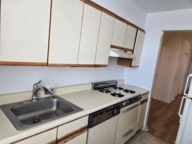 3903 Nostrand Avenue 6C, Brooklyn, NY 11235