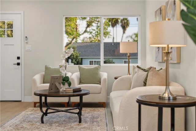 279 Palisade Street, Pasadena, CA 91103