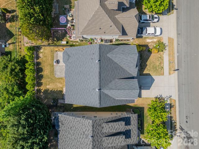 1204 Woodglen Lane, Matthews, NC 28104