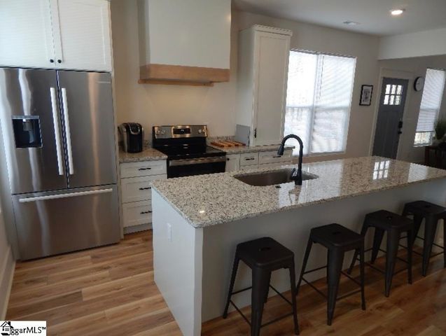 233 Marshland Lane, Greer, SC 29650