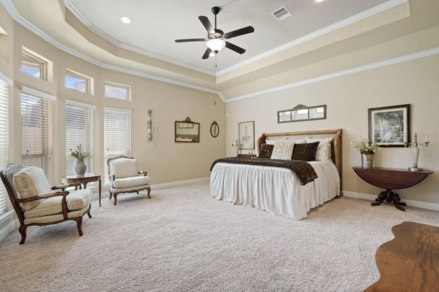 16111 Summit Mist Court, Houston, TX 77044