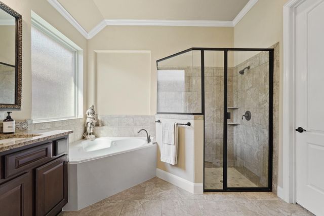 16111 Summit Mist Court, Houston, TX 77044