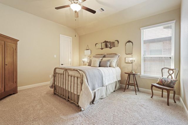 16111 Summit Mist Court, Houston, TX 77044