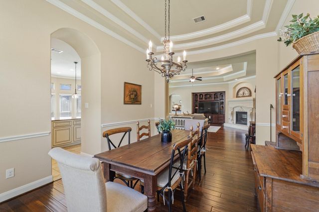 16111 Summit Mist Court, Houston, TX 77044