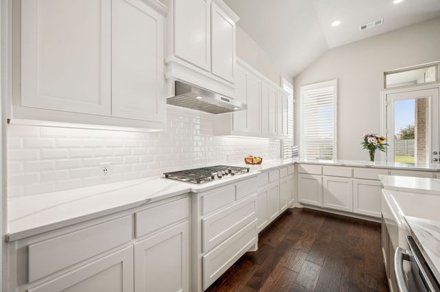 1605 Moss Trail Court, Argyle, TX 76226