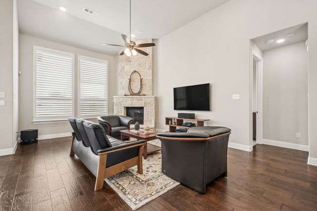 1605 Moss Trail Court, Argyle, TX 76226