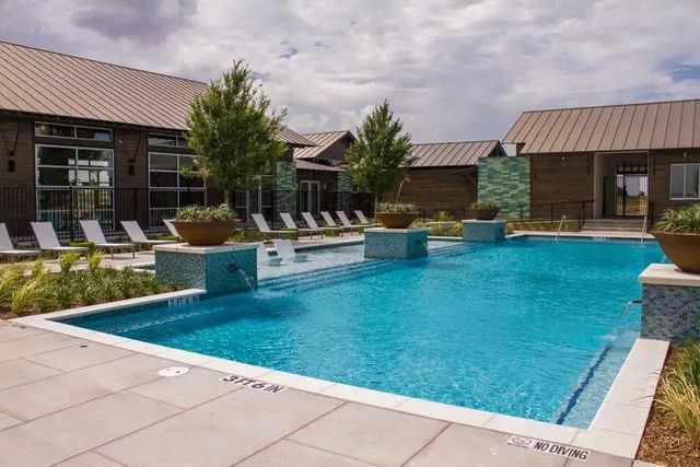 1605 Moss Trail Court, Argyle, TX 76226