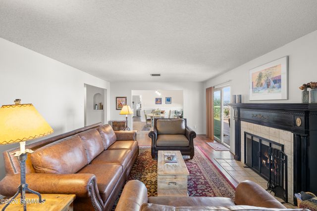 4643 Sandalwood Drive, Las Cruces, NM 88011