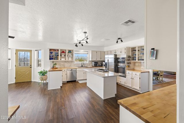 4643 Sandalwood Drive, Las Cruces, NM 88011