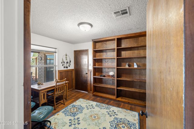 4643 Sandalwood Drive, Las Cruces, NM 88011