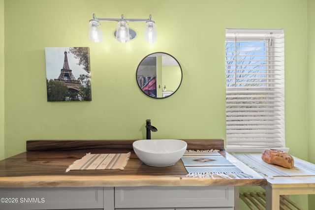 4643 Sandalwood Drive, Las Cruces, NM 88011