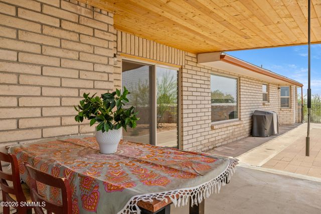4643 Sandalwood Drive, Las Cruces, NM 88011
