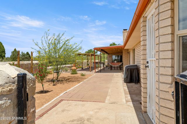 4643 Sandalwood Drive, Las Cruces, NM 88011