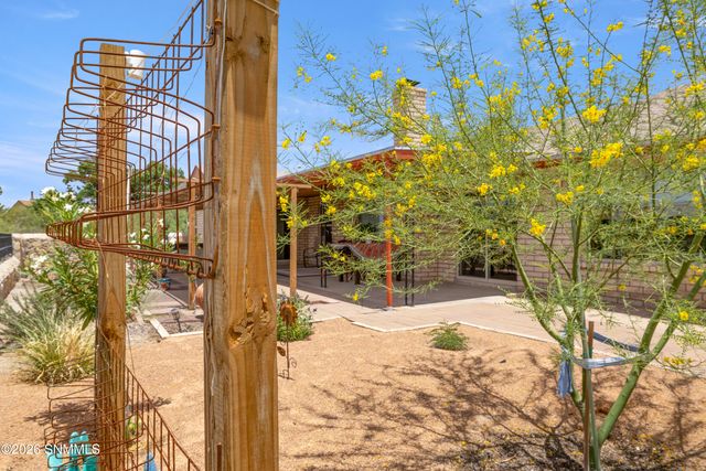 4643 Sandalwood Drive, Las Cruces, NM 88011