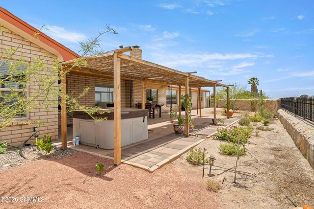 4643 Sandalwood Drive, Las Cruces, NM 88011