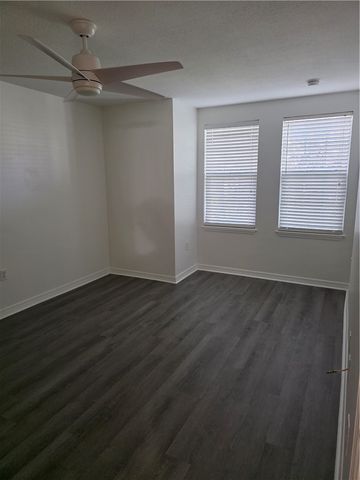 1914 Westminster Circle 13-1, Vero Beach, FL 32966
