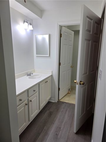 1914 Westminster Circle 13-1, Vero Beach, FL 32966