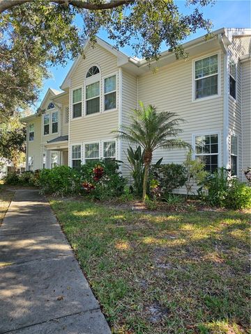 1914 Westminster Circle 13-1, Vero Beach, FL 32966
