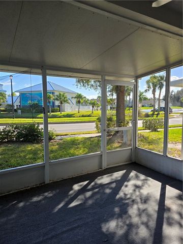 1914 Westminster Circle 13-1, Vero Beach, FL 32966