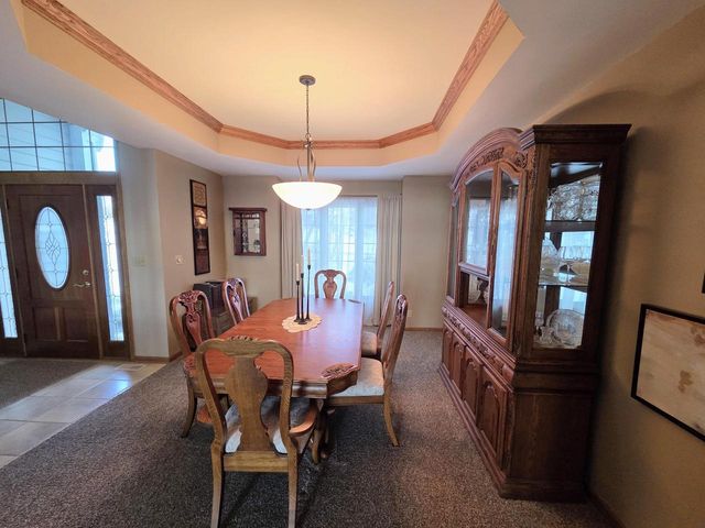 W282N4163 Somerset LANE, Pewaukee, WI 53072
